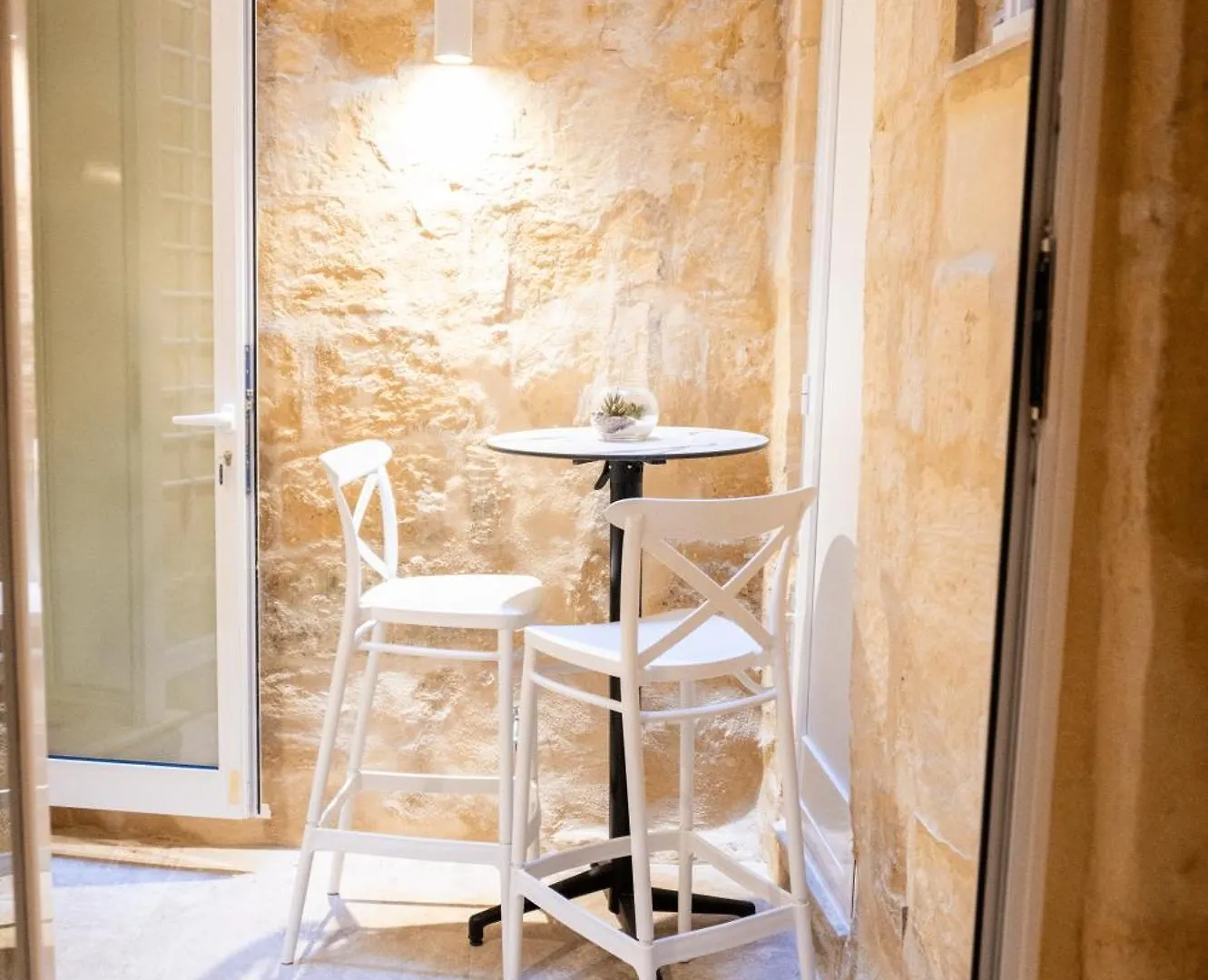 Valletta City Suites 0*,